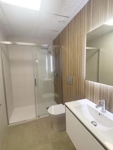 Apartamento de 1 habitación en Centro - Muelle Pesquero, Torrevieja en venta con piscina garaje - 219.000 € (Ref: 9913475)