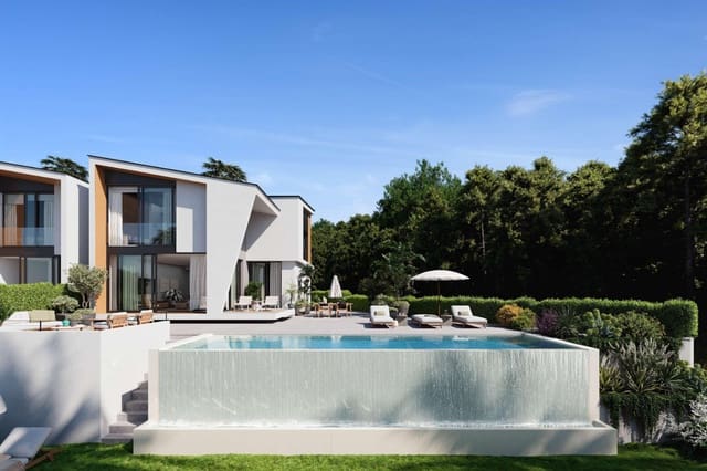 Chalet de 4 habitaciones en La Cala de Mijas, Mijas en venta con piscina - 1.324.000 € (Ref: 9913552)