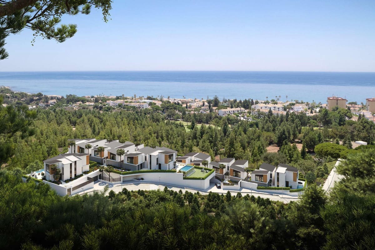 Chalet de 4 habitaciones en La Cala de Mijas en venta con piscina - 1.324.000 € (Ref: 9913552)