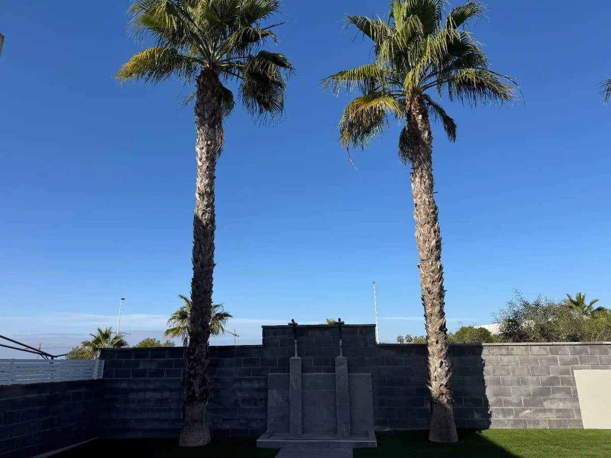 2 soveværelse Byhus til salg i Torrevieja med swimmingpool garage - € 319.000 (Ref: 9913813)