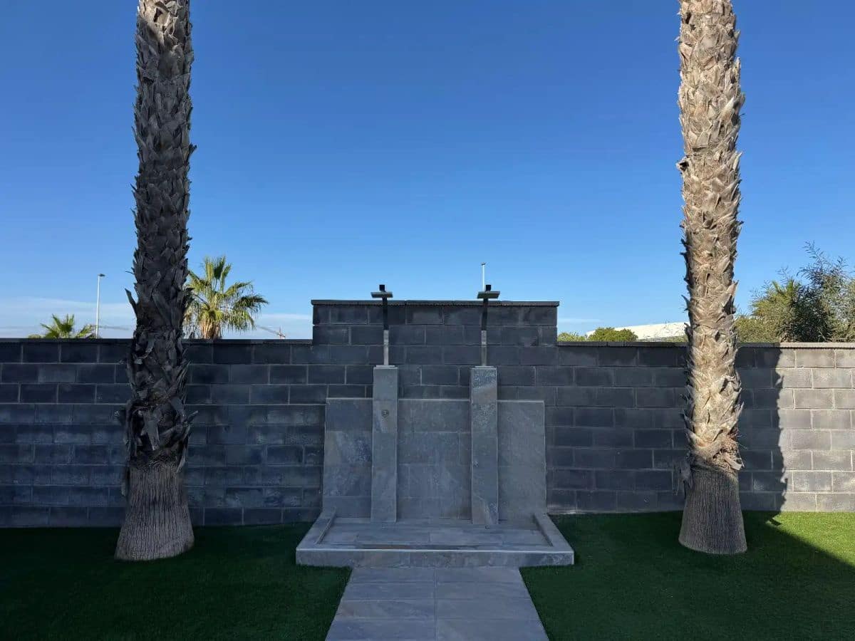 2 soveværelse Byhus til salg i Torrevieja med swimmingpool garage - € 319.000 (Ref: 9913813)