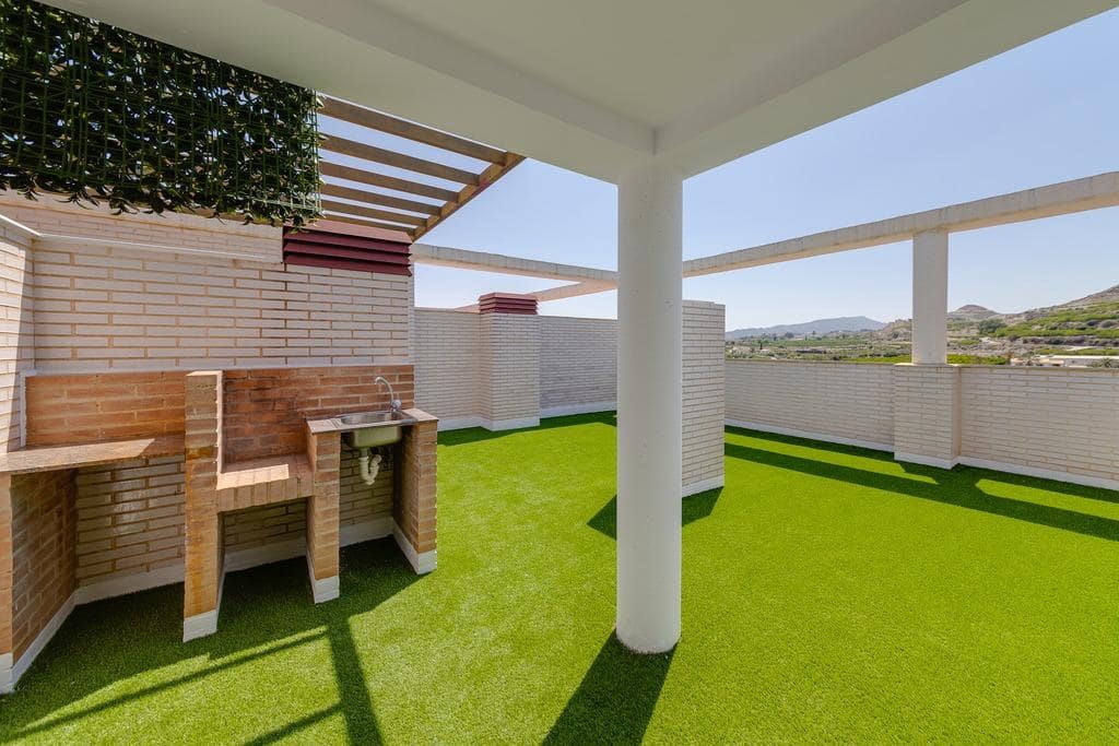 Ático de 2 habitaciones en Villanueva del Río Segura en venta con piscina - 159.900 € (Ref: 9913818)