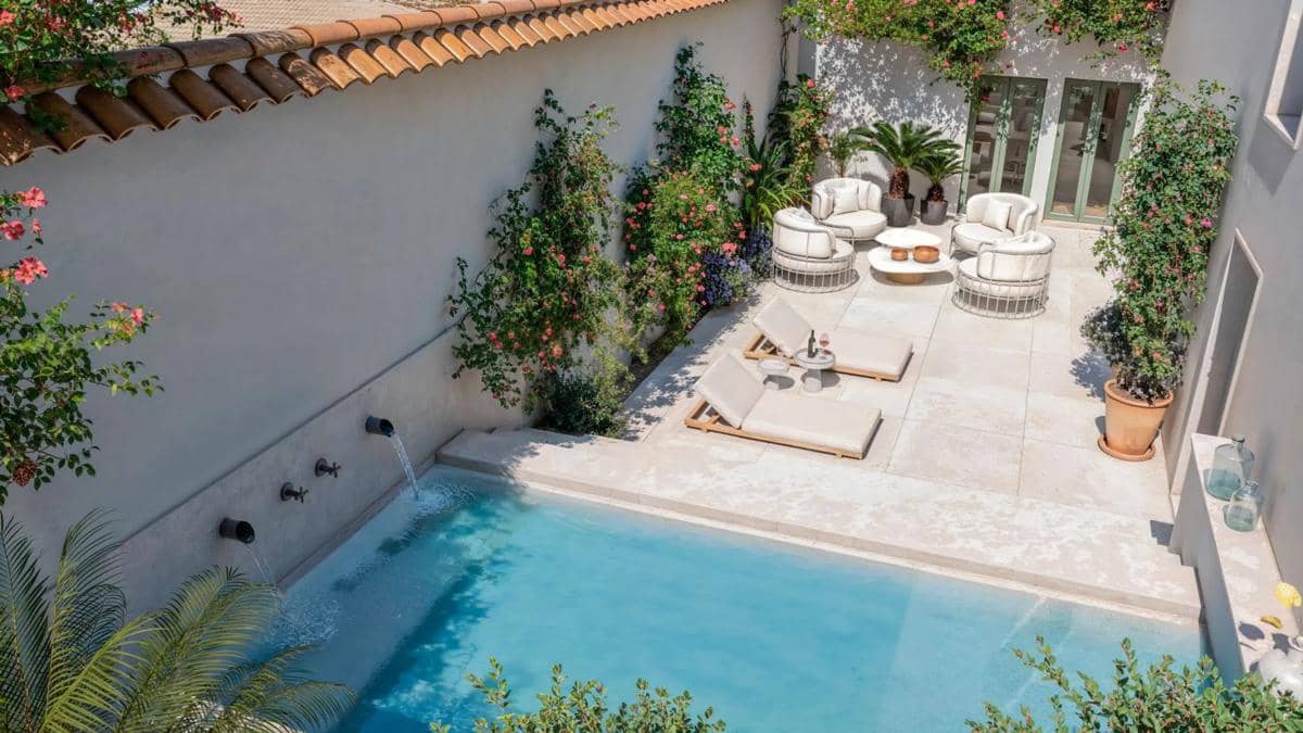 1 sypialnia Apartament na sprzedaż w Estepona z basenem garażem - 495 000 € (Ref: 9913835)