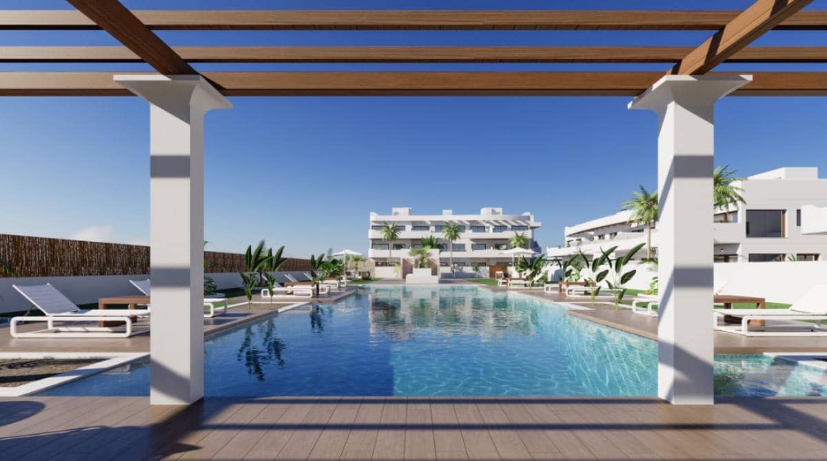 2 sovrum Lägenhet till salu i Los Alcazares med pool garage - 279 900 € (Ref: 9913840)