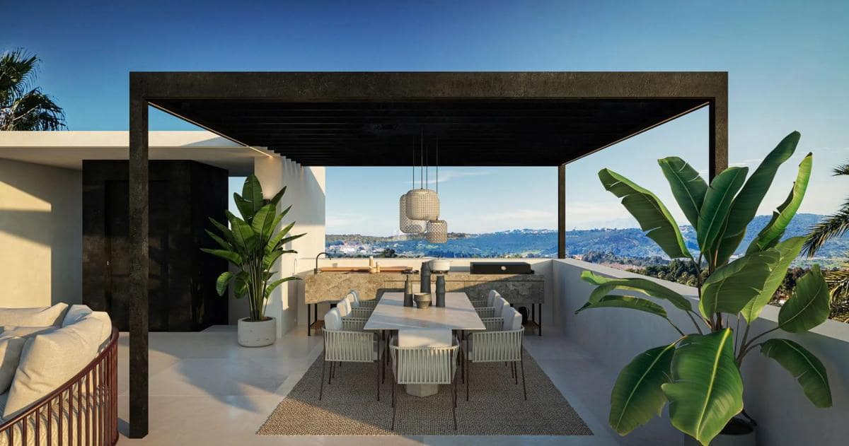 4 slaapkamer Villa te koop in New Golden Mile met zwembad garage - € 2.400.000 (Ref: 9913915)