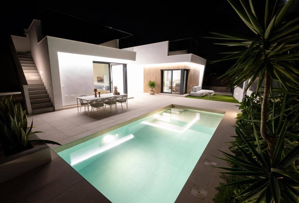 3 bedroom Villa for sale in Banos y Mendigo with pool - € 389,900 (Ref: 9913961)