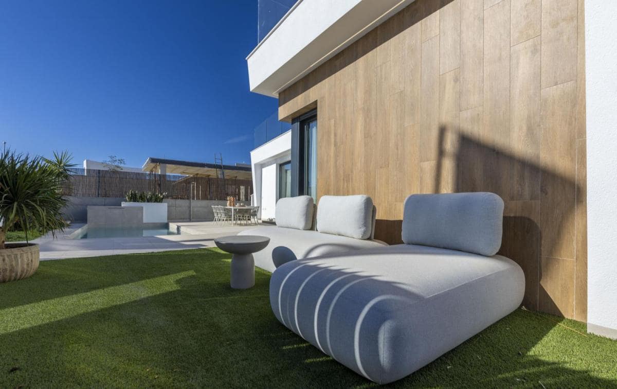 3 soveværelse Villa til salg i Banos y Mendigo med swimmingpool - € 405.900 (Ref: 9913962)