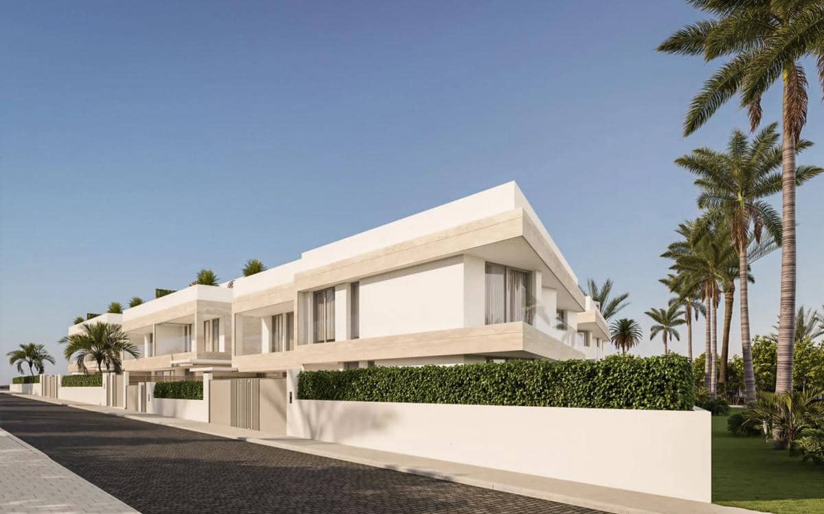 6 quarto Moradia para venda em Marbella com piscina garagem - 2 167 250 € (Ref: 9913975)
