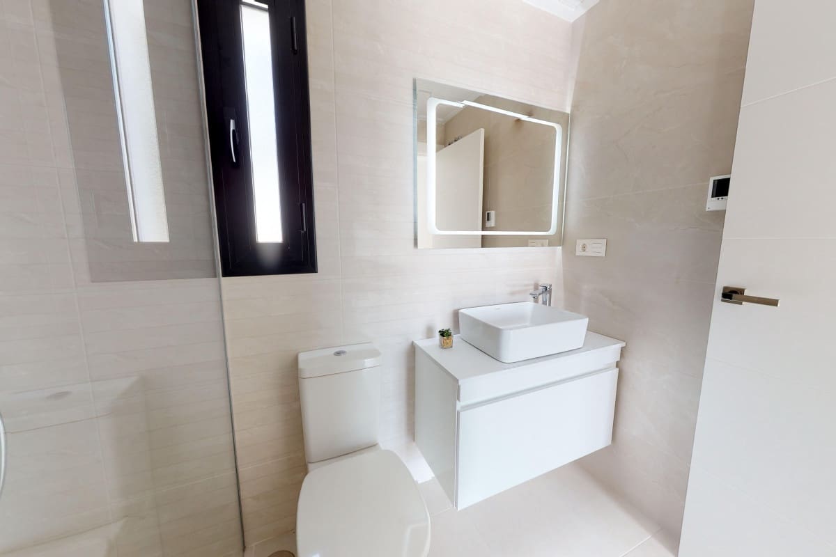 3 slaapkamer Villa te koop in San Pedro del Pinatar met zwembad - € 519.950 (Ref: 9914002)