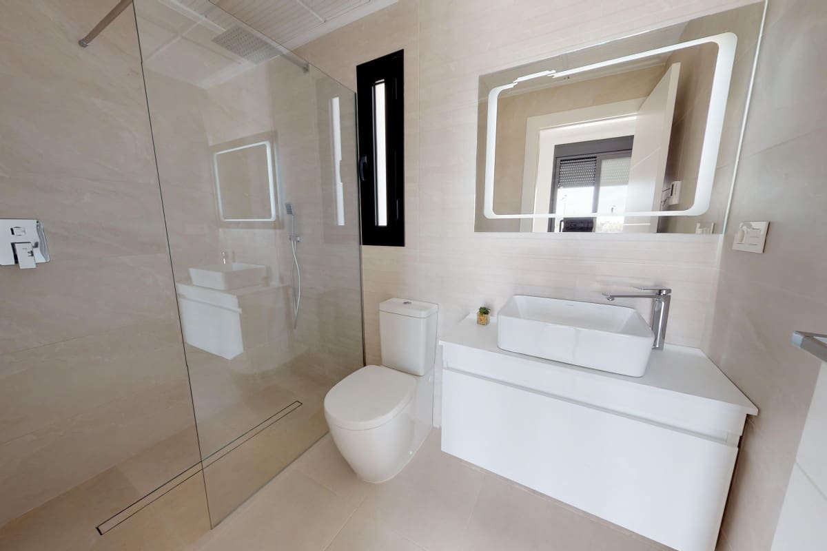 3 slaapkamer Villa te koop in San Pedro del Pinatar met zwembad - € 519.950 (Ref: 9914002)