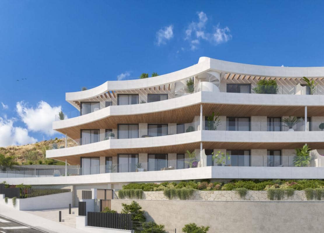 Apartamento de 3 habitaciones en Rincón de la Victoria en venta con piscina garaje - 408.000 € (Ref: 9914009)