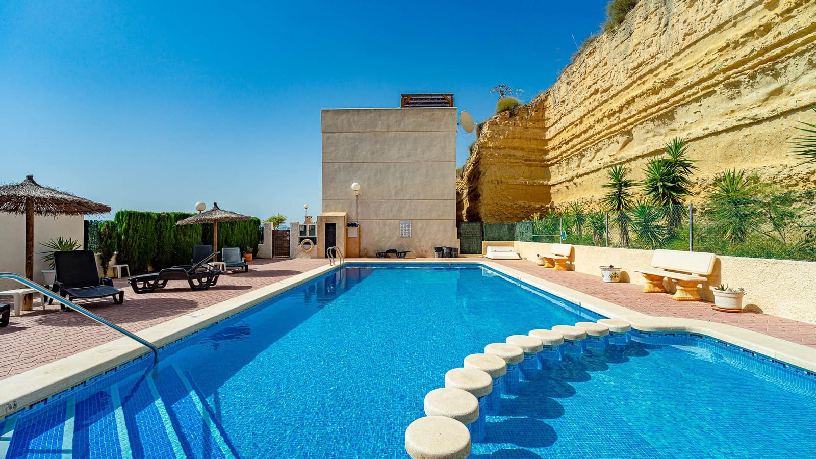 2 Zimmer Apartment zu verkaufen in Ciudad Quesada mit Pool Garage - 137.950 € (Ref: 9915159)