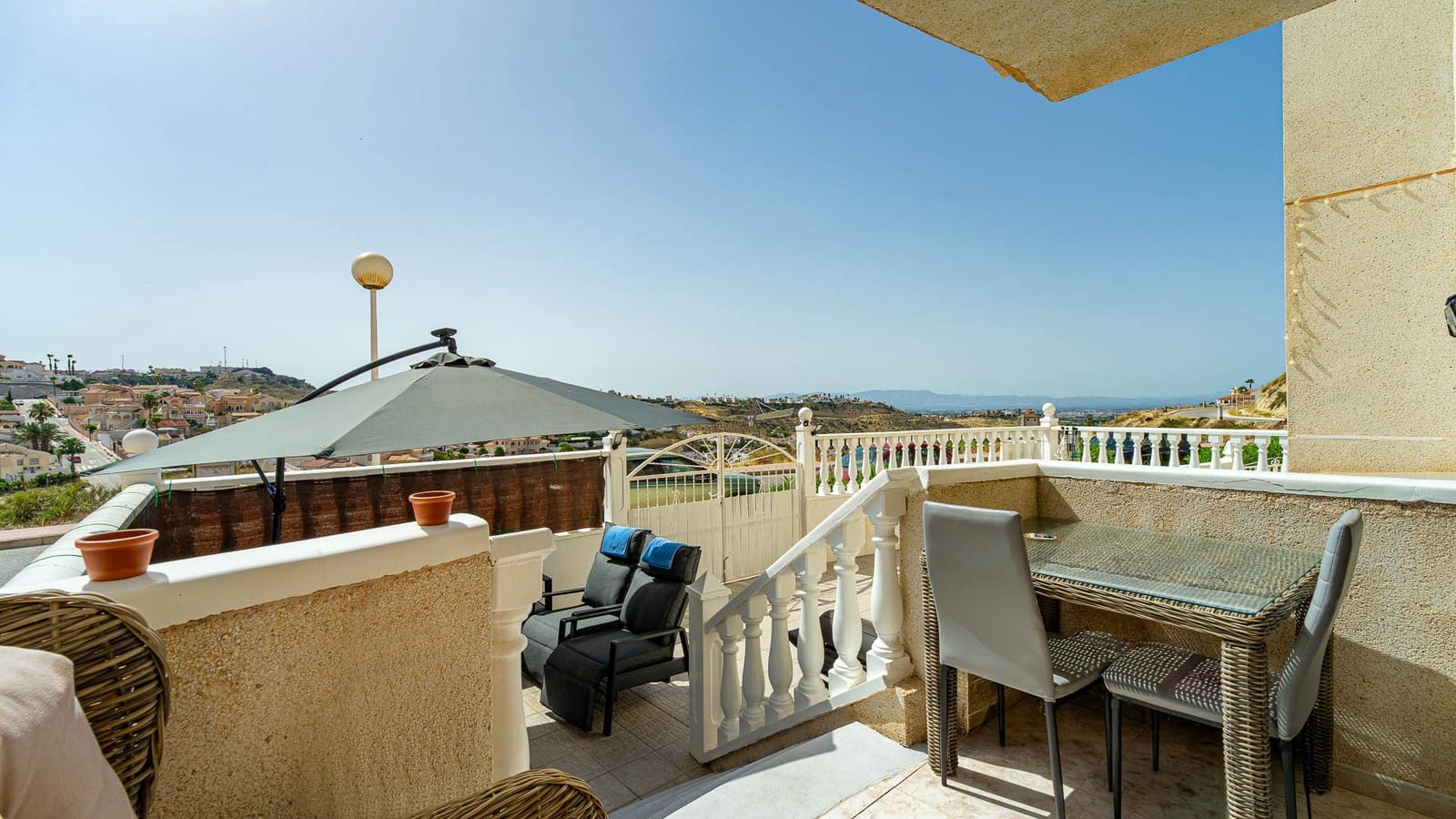 2 Zimmer Apartment zu verkaufen in Ciudad Quesada mit Pool Garage - 137.950 € (Ref: 9915159)