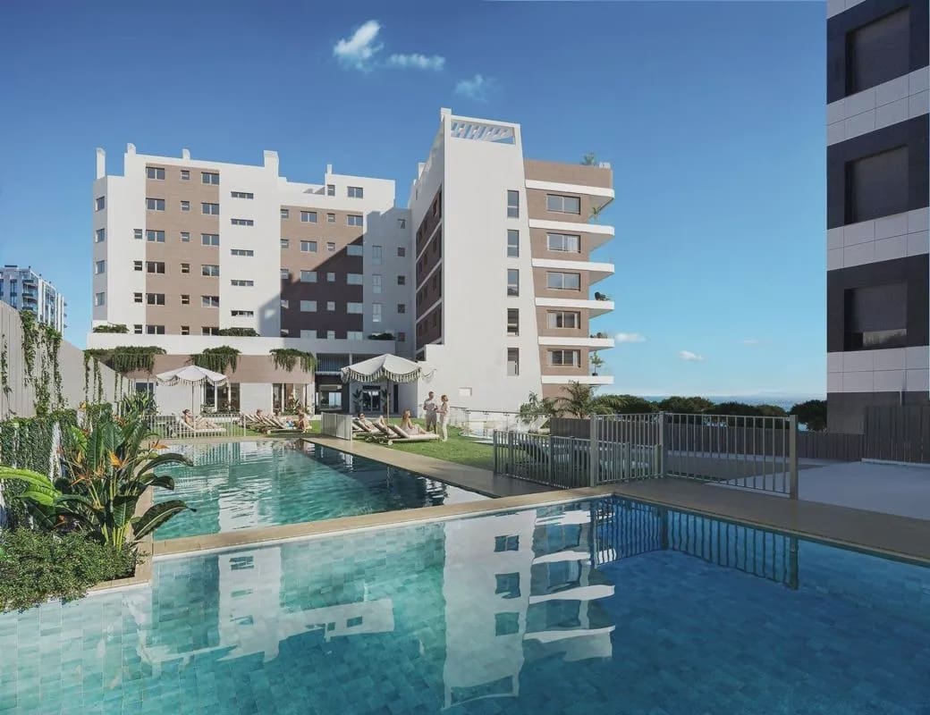 2 bedroom Apartment for sale in La Villajoyosa / Vila Joiosa with pool - € 635,000 (Ref: 9917046)