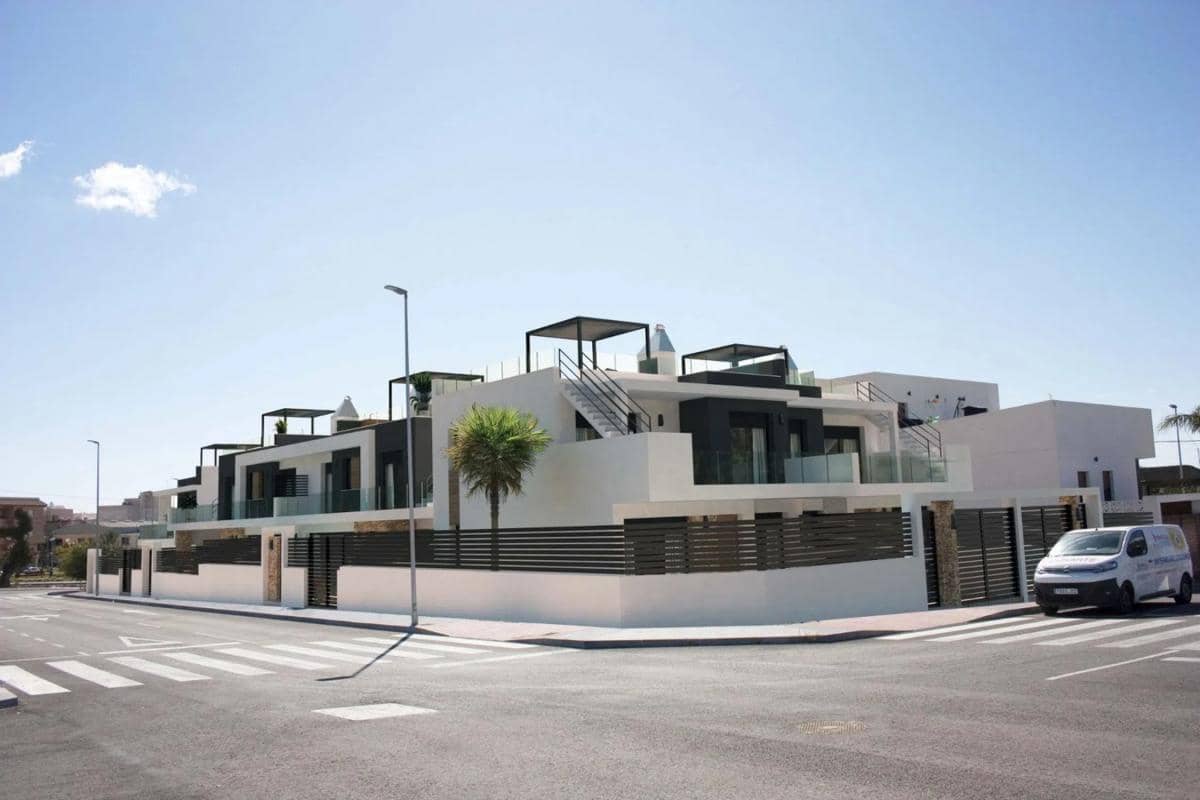 Bouwgrond te koop in Los Montesinos - € 137.500 (Ref: 9917293)