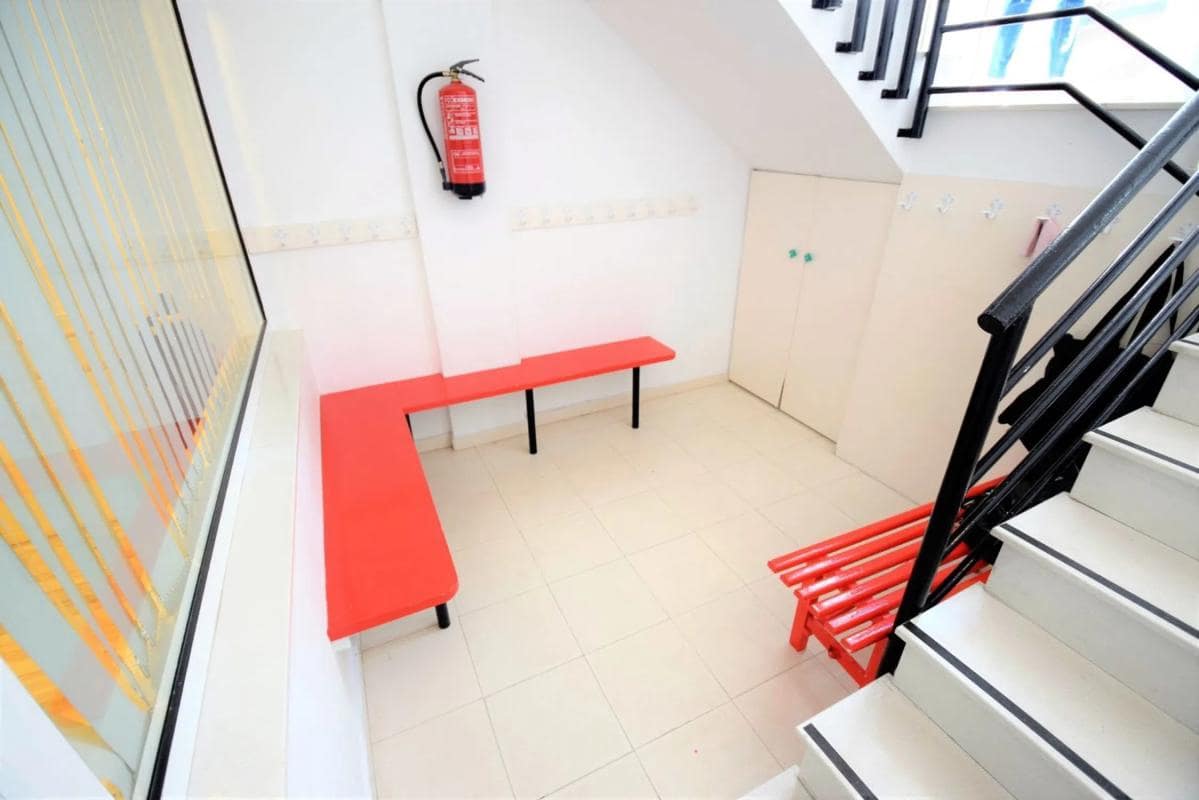 Komercyjne na sprzedaż w Guardamar del Segura - 110 000 € (Ref: 9917295)