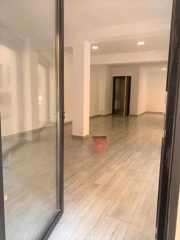 Komercyjne na sprzedaż w Zona Pueblo, Guardamar del Segura - 130 000 € (Ref: 9917297)