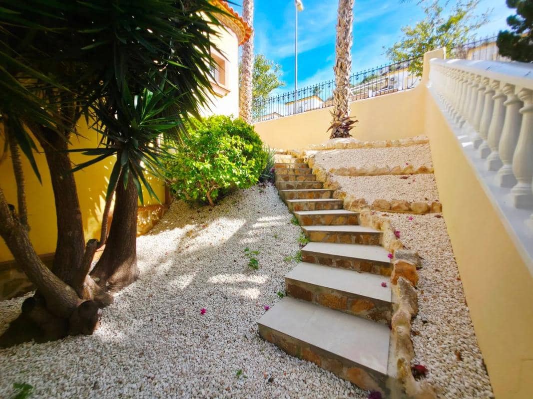 3 sovrum Villa till salu i Rojales - 515 000 € (Ref: 9917305)