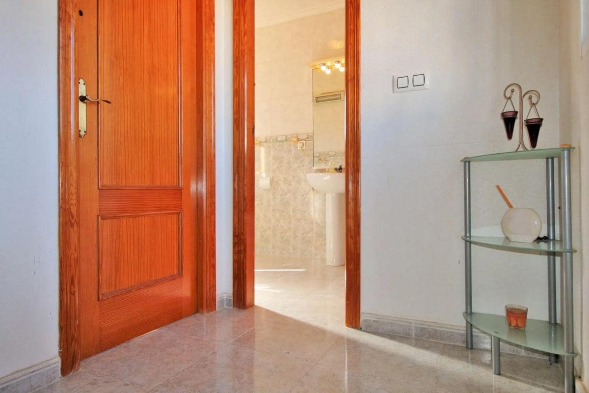 3 chambre Villa/Maison à vendre à Orihuela avec piscine - 249 990 € (Ref: 9917312)