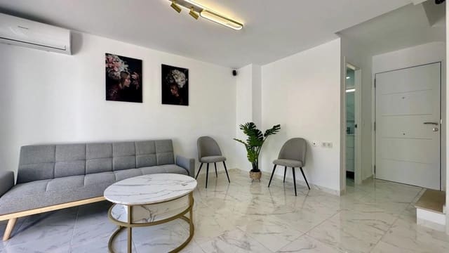3 makuuhuone Omakotitalo myytävänä paikassa Los Balcones - Los Altos, Torrevieja mukana uima-altaan - 229 000 € (Ref: 9917314)