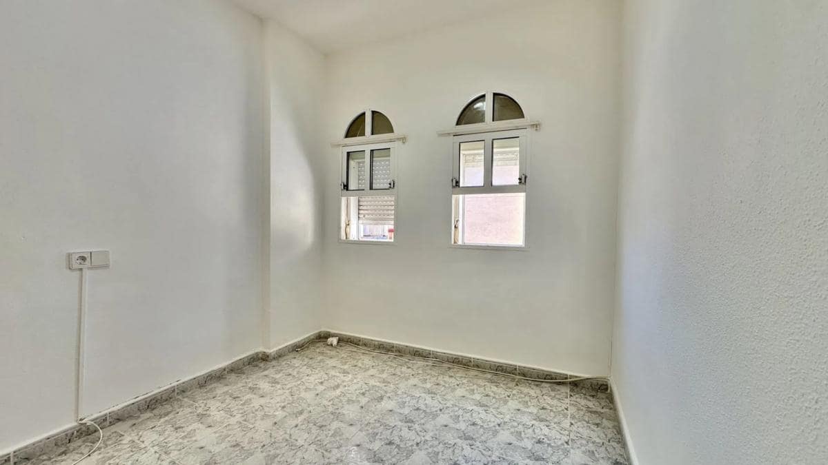 2 soverom Leilighet til salgs i Orihuela med svømmebasseng - € 139 000 (Ref: 9917319)
