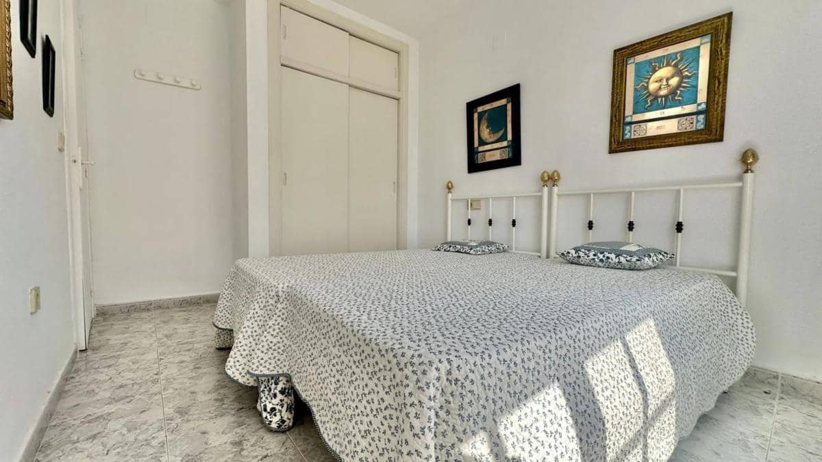 2 soverom Leilighet til salgs i Orihuela med svømmebasseng - € 139 000 (Ref: 9917319)