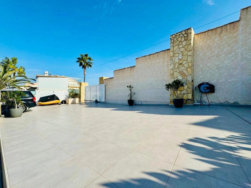6 quarto Moradia para venda em Rojales com piscina - 685 000 € (Ref: 9917321)