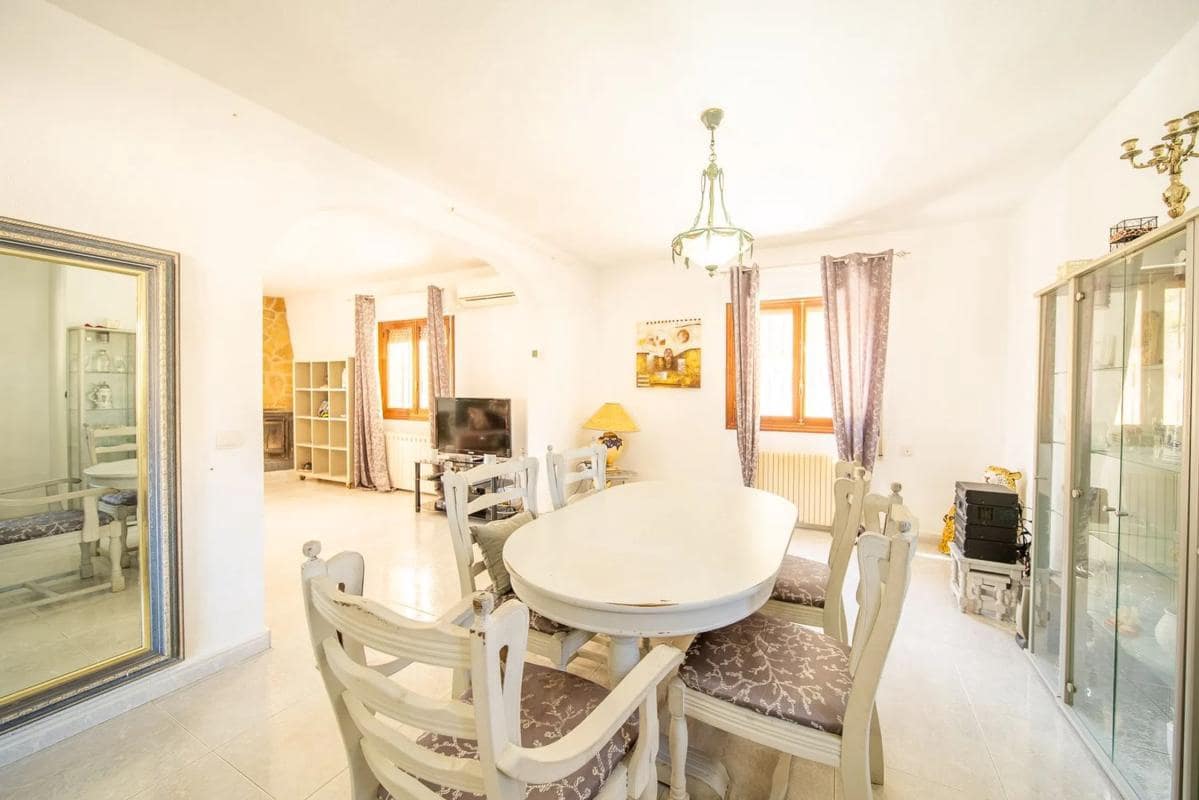 6 quarto Moradia para venda em Orihuela com piscina - 450 000 € (Ref: 9917322)
