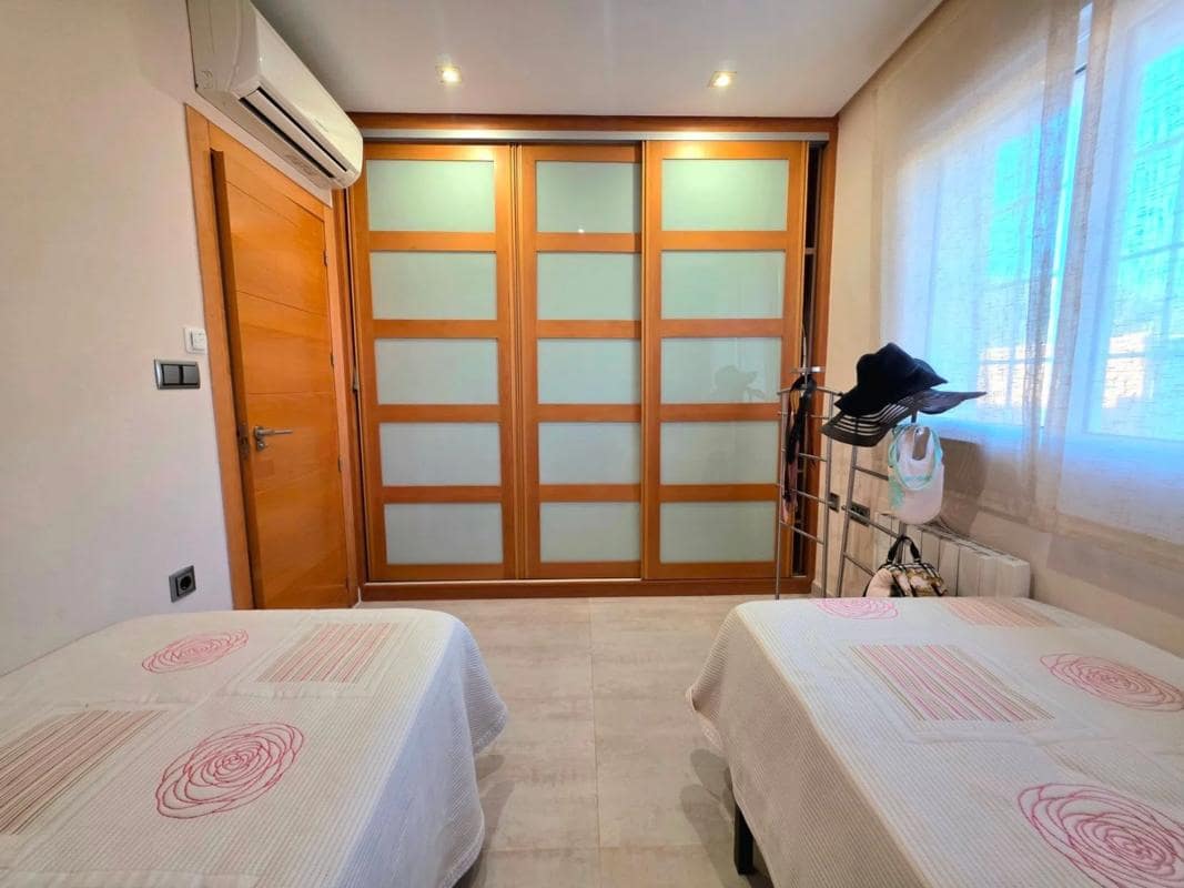 5 sovrum Villa till salu i Orihuela - 739 900 € (Ref: 9917323)