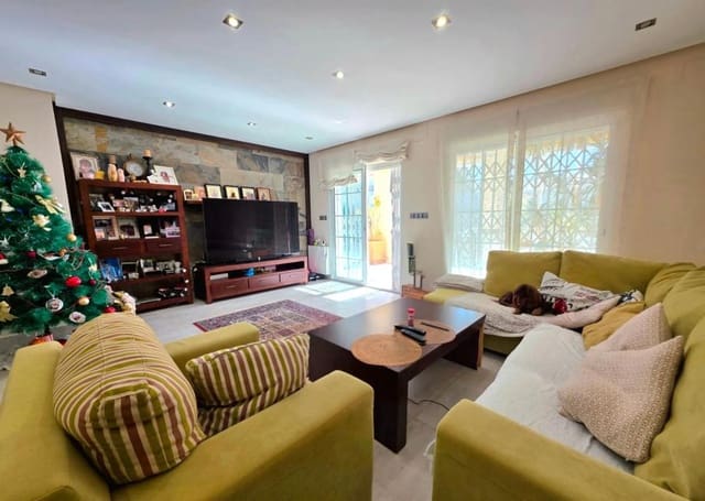 5 sovrum Villa till salu i Dehesa de Campoamor, Orihuela - 739 900 € (Ref: 9917323)