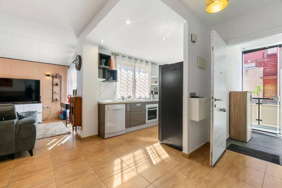 3 slaapkamer Villa te koop in Orihuela met zwembad - € 288.000 (Ref: 9917339)