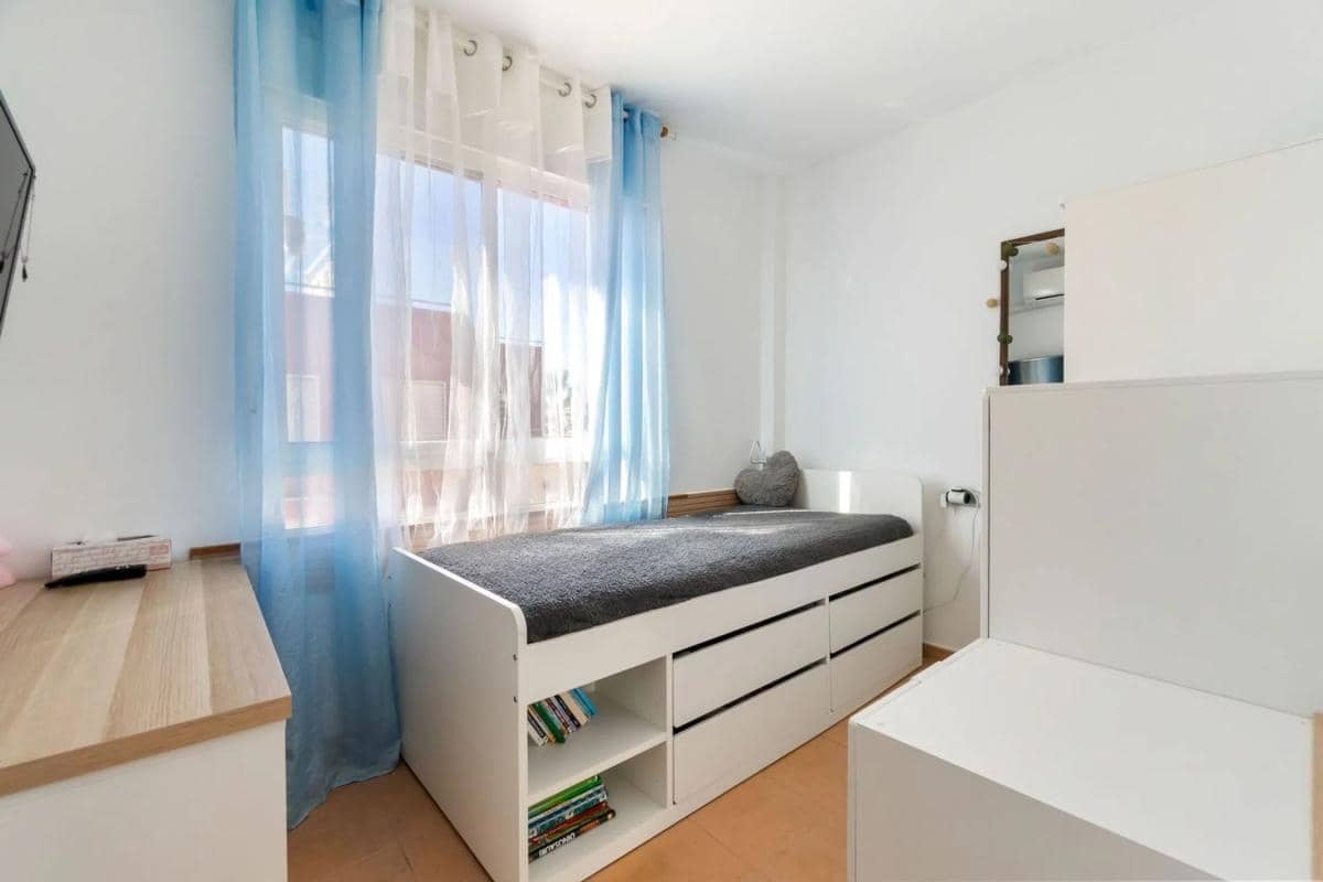 3 slaapkamer Villa te koop in Orihuela met zwembad - € 288.000 (Ref: 9917339)