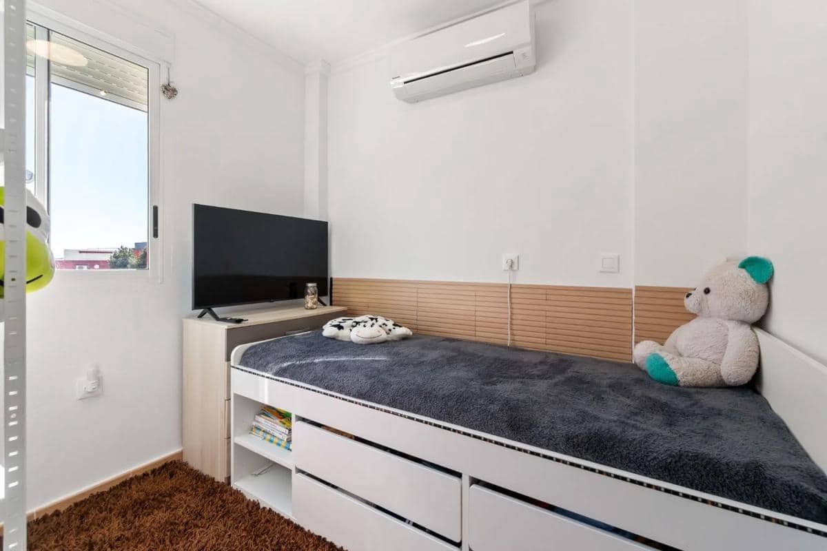 3 slaapkamer Villa te koop in Orihuela met zwembad - € 288.000 (Ref: 9917339)