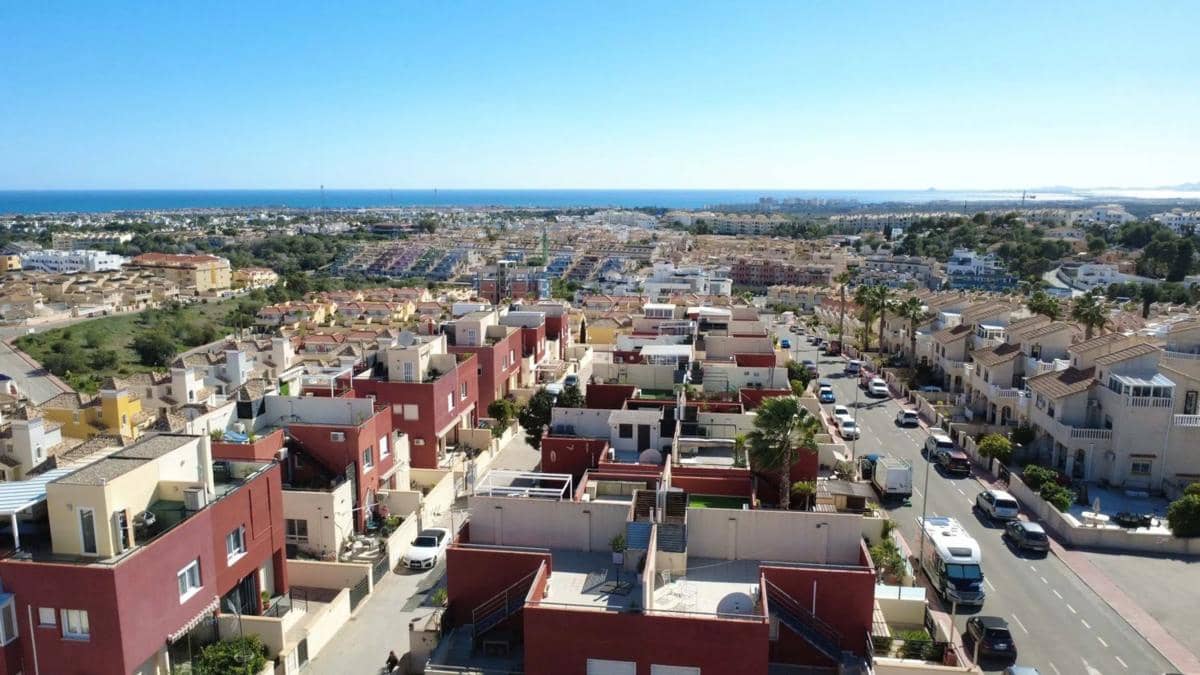 3 slaapkamer Villa te koop in Orihuela met zwembad - € 288.000 (Ref: 9917339)