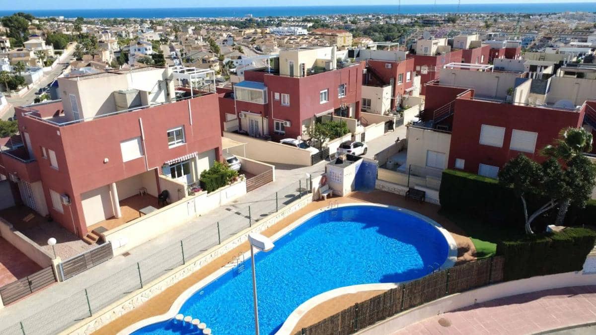 3 slaapkamer Villa te koop in Orihuela met zwembad - € 288.000 (Ref: 9917339)