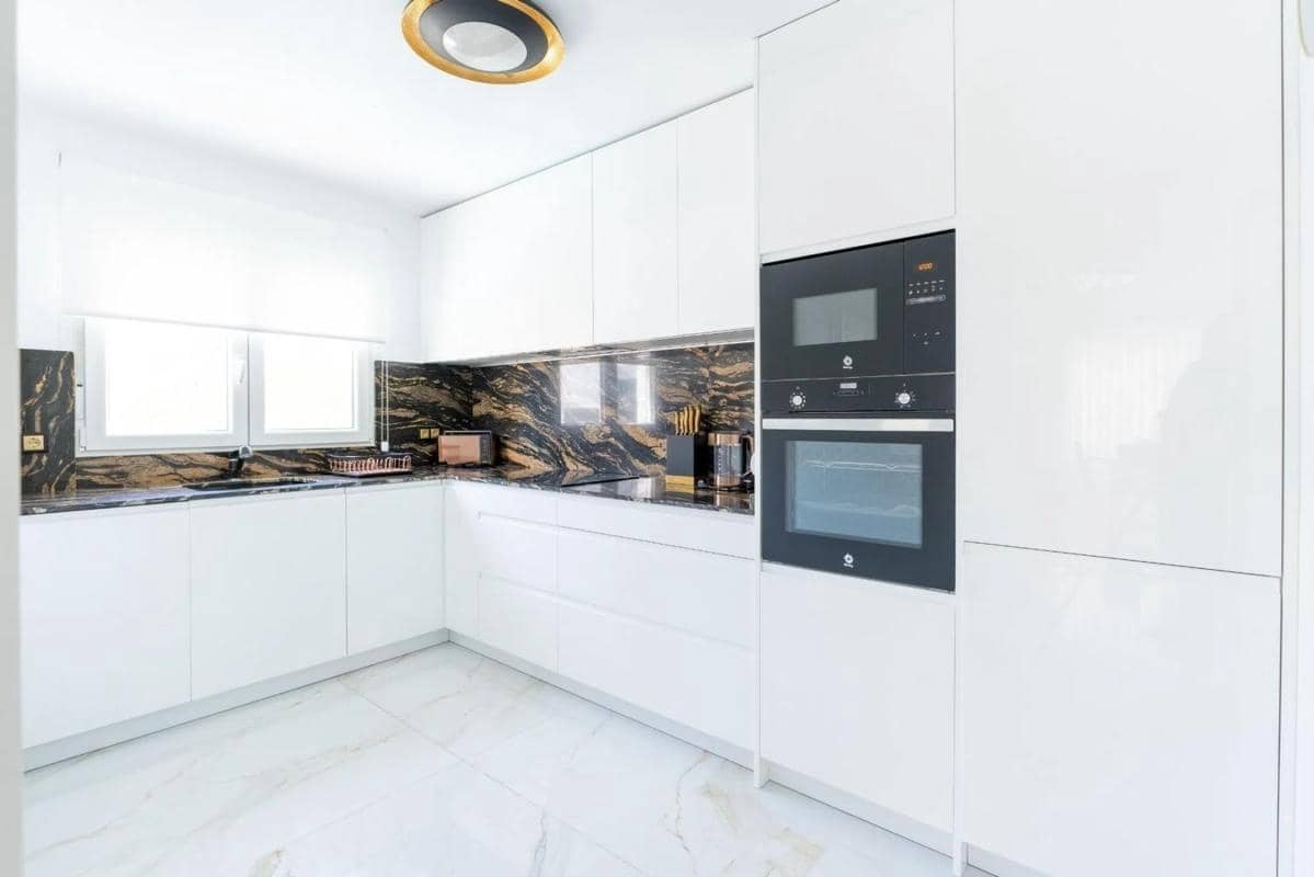 4 quarto Moradia para venda em Torrevieja com piscina - 529 000 € (Ref: 9917345)