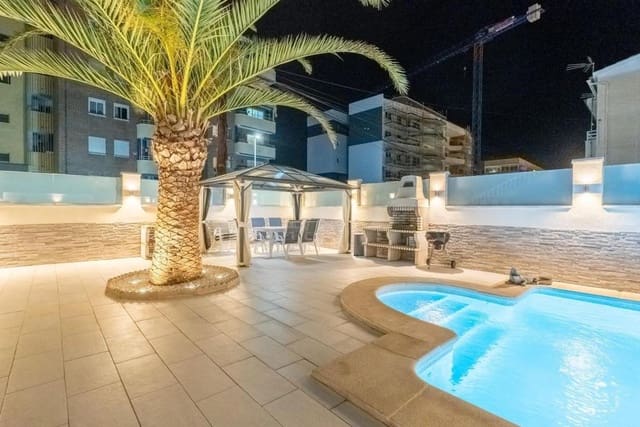 4 quarto Moradia para venda em Punta Prima, Torrevieja com piscina - 529 000 € (Ref: 9917345)