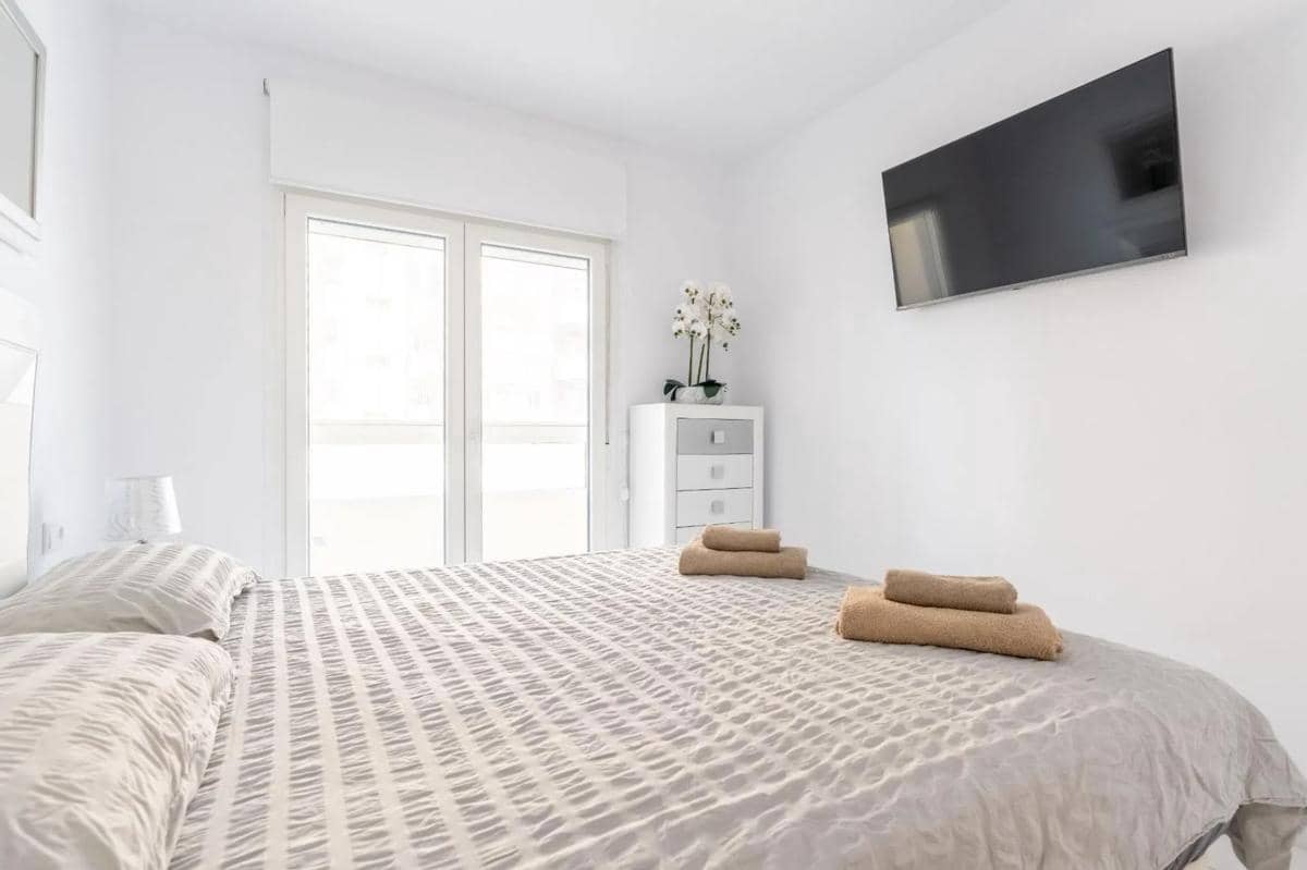 4 quarto Moradia para venda em Torrevieja com piscina - 529 000 € (Ref: 9917345)