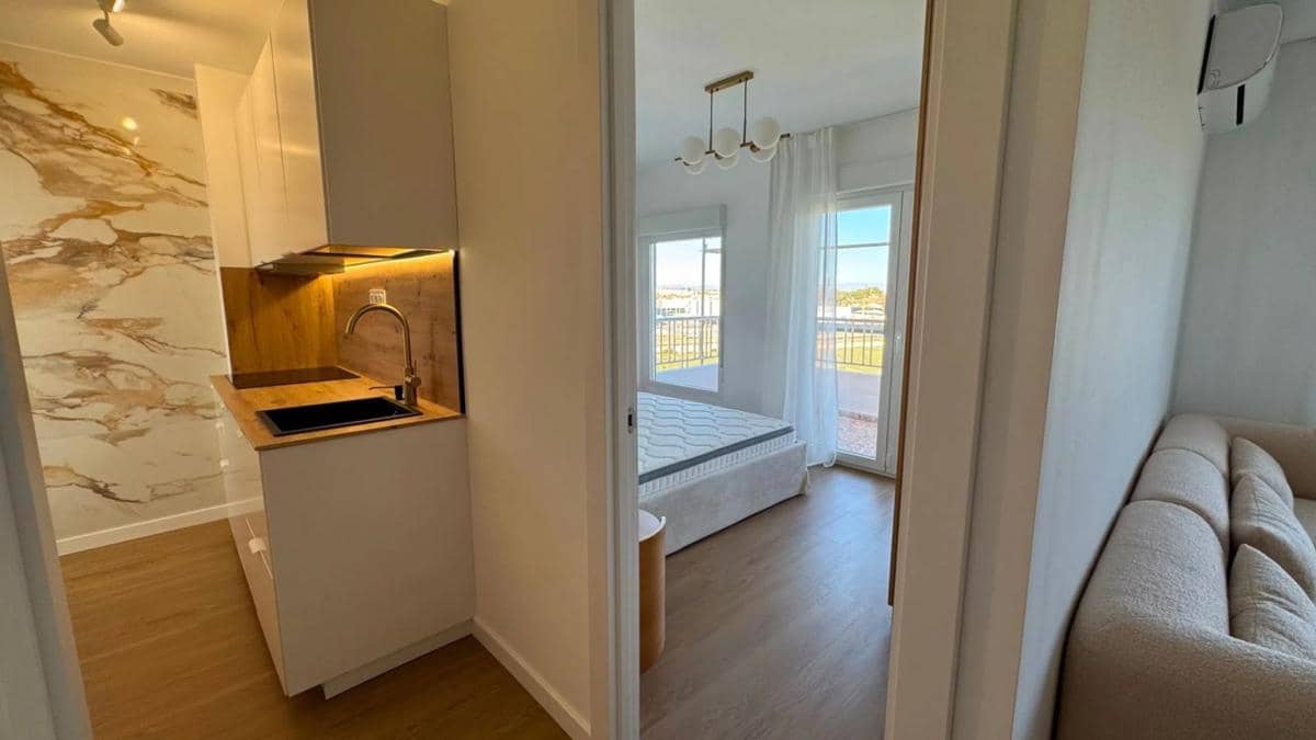 2 slaapkamer Appartement te koop in Torrevieja - € 269.000 (Ref: 9917346)