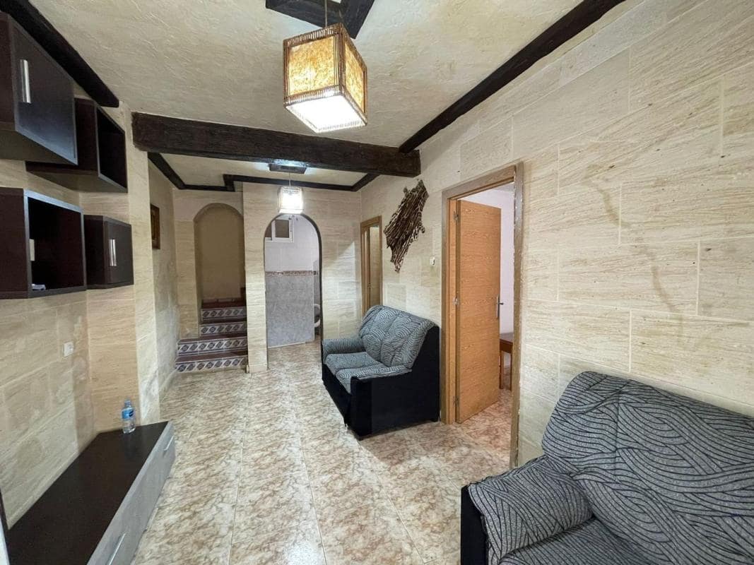 3 soverom Villa til salgs i Orihuela - € 110 000 (Ref: 9917347)