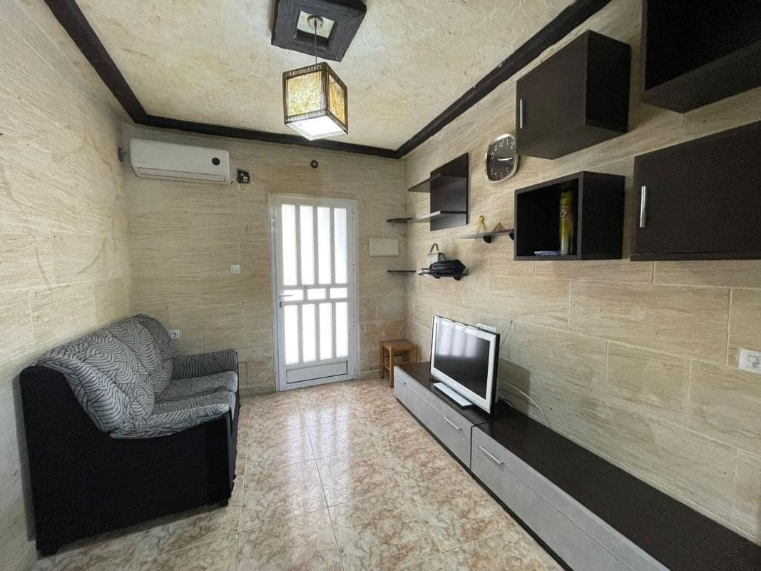 3 soverom Villa til salgs i Orihuela - € 110 000 (Ref: 9917347)