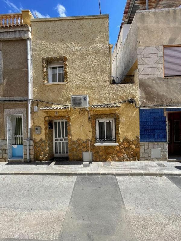 3 soverom Villa til salgs i Orihuela - € 110 000 (Ref: 9917347)