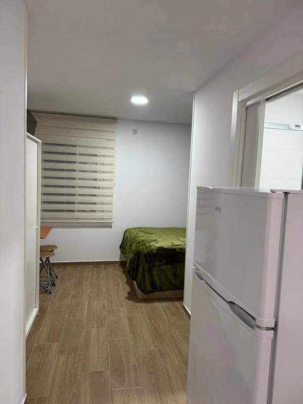 Hotel para venda em Alicante cidade - 650 000 € (Ref: 9917461)