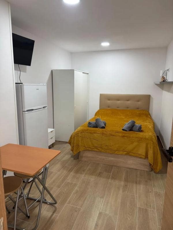 Hotel para venda em Alicante cidade - 650 000 € (Ref: 9917461)