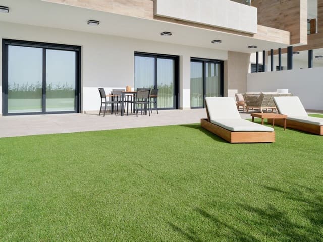 Apartamento de 2 habitaciones en La Alquería, Estepona en venta con piscina - 720.000 € (Ref: 9918153)