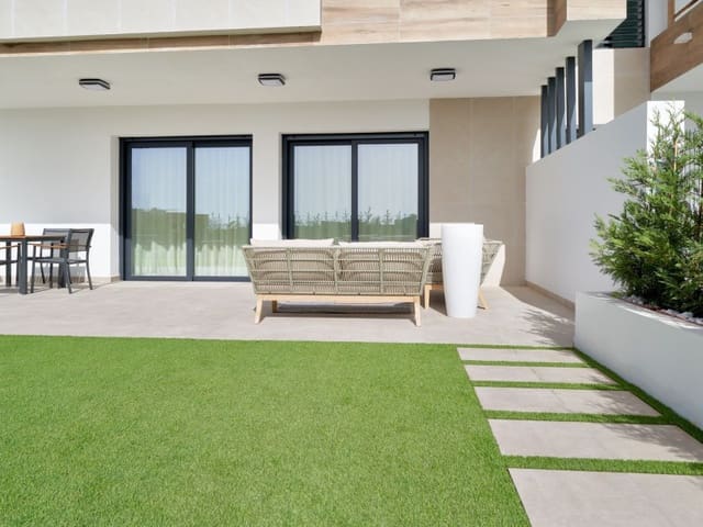 Apartamento de 2 habitaciones en La Alquería, Estepona en venta con piscina - 720.000 € (Ref: 9918153)
