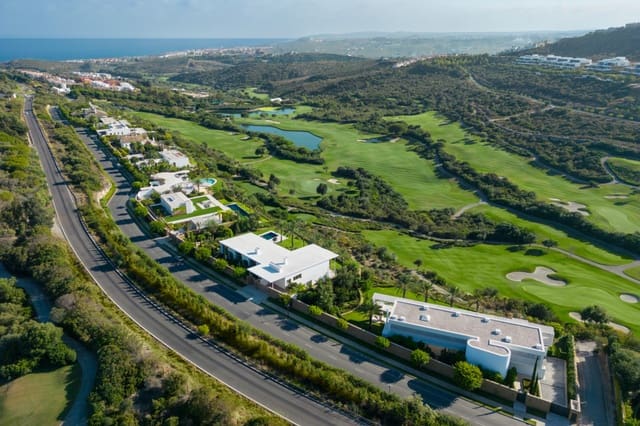 6 slaapkamer Villa te koop in Casares Golf - Casares del Sol, Casares met zwembad - € 4.600.000 (Ref: 9918171)