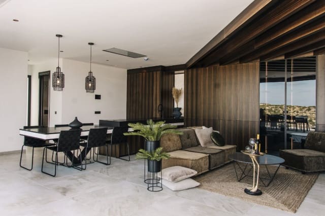 3 soveværelse Villa til salg i Ciudad Quesada, Rojales med swimmingpool garage - € 995.000 (Ref: 9918175)