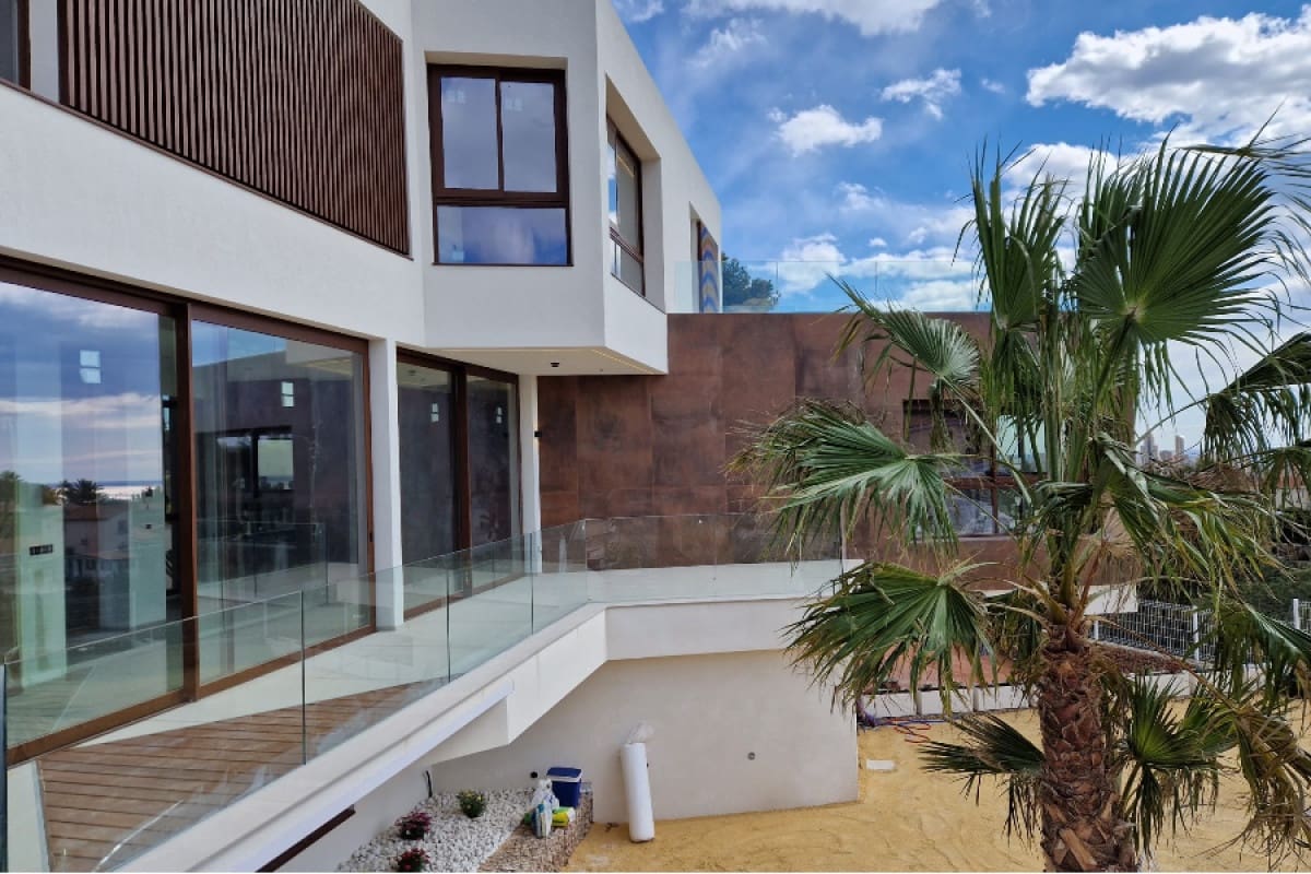 5 chambre Villa/Maison à vendre à Benidorm avec piscine - 2 825 000 € (Ref: 9918182)