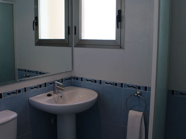 3 bedroom Apartment for sale in Levante - Playa Fossa, Calpe / Calp with pool - € 899,000 (Ref: 9918186)